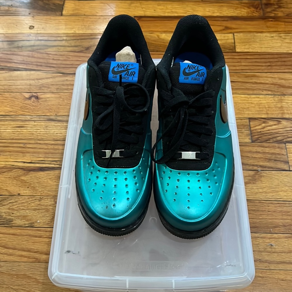 Nike Air Force 1